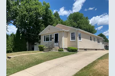 82 Merchant Street, North Providence, RI 02911 - Photo 2
