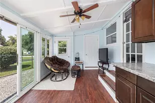 96 Redwood Dr, Cranston, RI 02920 - Photo 26
