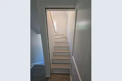 286 Sutton Avenue, East Providence, RI 02914 - Photo 22