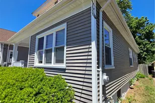 286 Sutton Ave, East Providence, RI 02914 - Photo 4