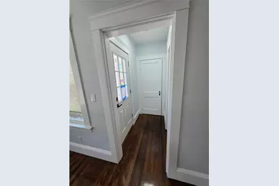286 Sutton Avenue, East Providence, RI 02914 - Photo 10