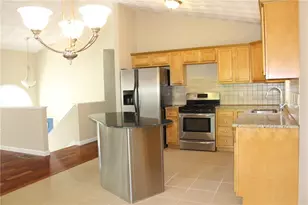 56 McKay Ct, Warwick, RI 02889 - Photo 10