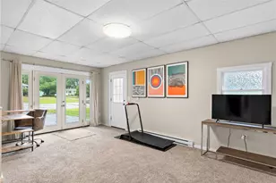 84 Hilton Rd, Warwick, RI 02889 - Photo 12