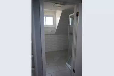 1358 Narragansett Blvd Boulevard, Cranston, RI 02905 - Photo 32