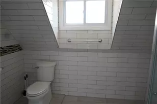 1358 Narragansett Blvd Blvd, Cranston, RI 02905 - Photo 34