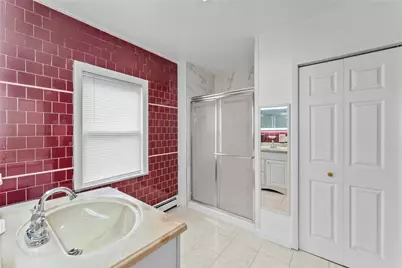 912 Narragansett Boulevard, Providence, RI 02905 - Photo 20