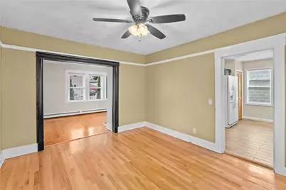 912 Narragansett Boulevard, Providence, RI 02905 - Photo 14