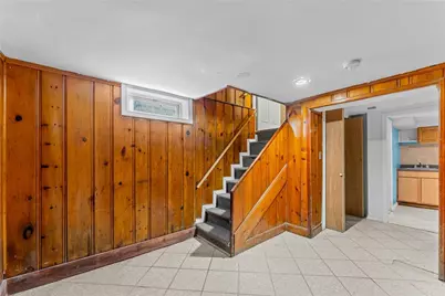 912 Narragansett Boulevard, Providence, RI 02905 - Photo 28