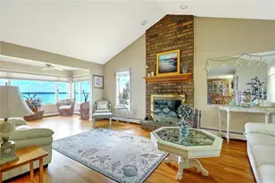 129 Seaside Dr, Jamestown, RI 02835 - Photo 22