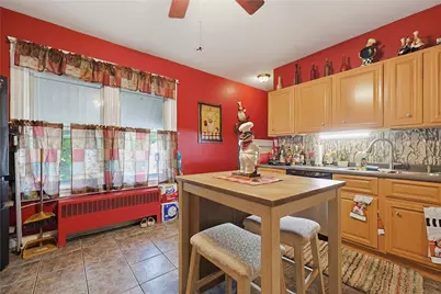 11 Franklin Street, North Providence, RI 02904 - Photo 8