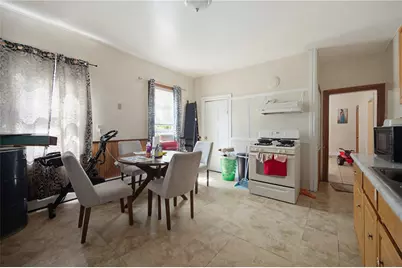 299 Manton Avenue, Providence, RI 02909 - Photo 4