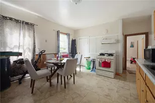299 Manton Ave, Providence, RI 02909 - Photo 4
