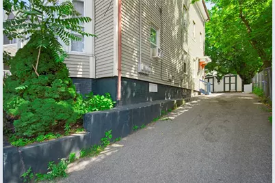 299 Manton Avenue, Providence, RI 02909 - Photo 22