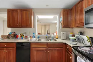 20 Deer St, East Providence, RI 02916 - Photo 14