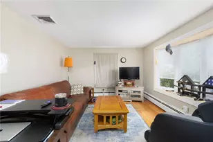 20 Deer St, East Providence, RI 02916 - Photo 4