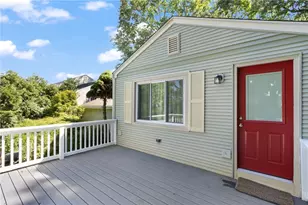 20 Deer St, East Providence, RI 02916 - Photo 40