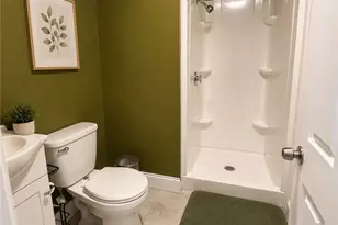 44 Pavilion Ave, Cranston, RI 02920 - Photo 16