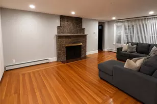 44 Pavilion Ave, Cranston, RI 02920 - Photo 4
