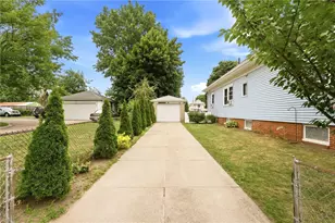 108 Daniel Ave, Providence, RI 02909 - Photo 24