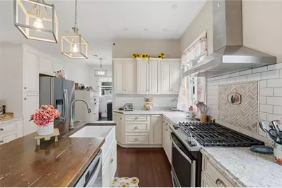 108 Daniel Avenue, Providence, RI 02909 - Photo 6