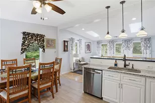 53 Greenbush Rd, Warwick, RI 02818 - Photo 12