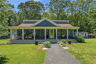 53 Greenbush Rd, Warwick, RI 02818 - Photo 2