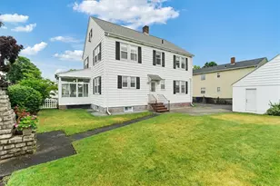 24 Bel Air Dr, Providence, RI 02911 - Photo 30