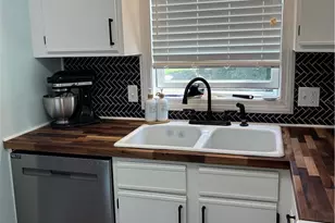 1 Willow Glen Cir, Warwick, RI 02889 - Photo 18