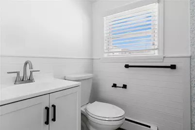 29 Aquidneck Avenue, Portsmouth, RI 02871 - Photo 16