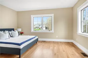 118 Newport Ave, Middletown, RI 02842 - Photo 20