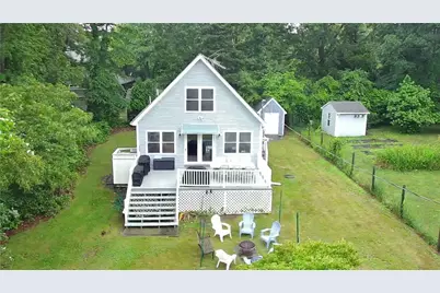 043 Merrill Lane, Portsmouth, RI 02871 - Photo 2