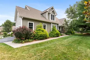2 Seal Island Rd, Bristol, RI 02809 - Photo 4