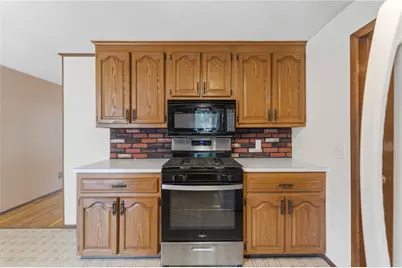 115 Thurston Street, East Providence, RI 02915 - Photo 16