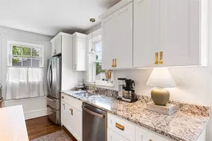 15 Berwick Pl, East Providence, RI 02916 - Photo 22