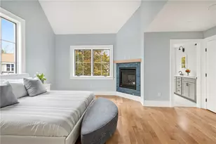 118 Newport Ave, Middletown, RI 02842 - Photo 34