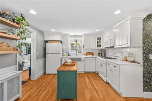 76 Brewster Dr, Warwick, RI 02889 - Photo 8