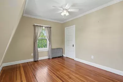 10 Dartmouth Street, Pawtucket, RI 02860 - Photo 32