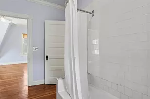 10 Dartmouth St, Pawtucket, RI 02860 - Photo 28