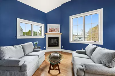 118 Newport Avenue, Middletown, RI 02842 - Photo 22
