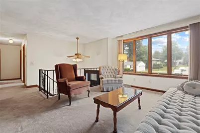 129 Woodside Avenue, West Warwick, RI 02893 - Photo 6