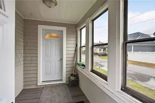 91 Ash St, Warwick, RI 02888 - Photo 42
