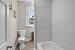 91 Ash St, Warwick, RI 02888 - Photo 16