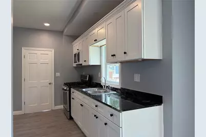 98 Whitmarsh Street #1, Providence, RI 02907 - Photo 8