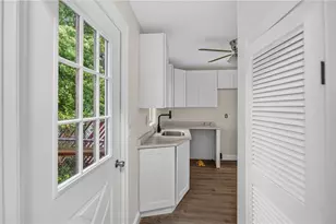68 Uncas St, Warwick, RI 02889 - Photo 22