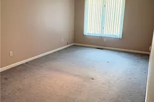 200 Cannon St, Cranston, RI 02920 - Photo 20