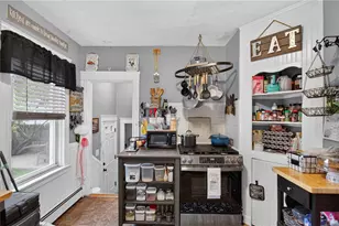 54 Clarner St, Pawtucket, RI 02861 - Photo 10