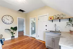 94 Grove St, Providence, RI 02909 - Photo 12