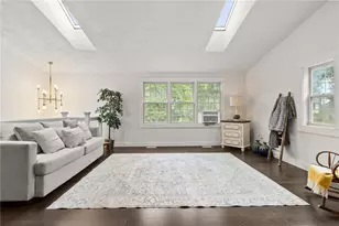 40 Poppy Pl, Warwick, RI 02886 - Photo 4