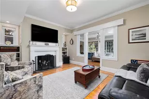26 Paterson St, Providence, RI 02906 - Photo 10