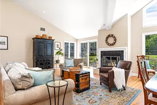 454 Paddock Ln, Bristol, RI 02809 - Photo 8